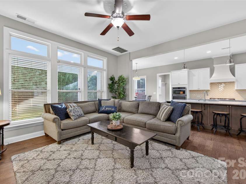 5220 Meadowcroft Way, Fort Mill, SC 29708.  MLS# CAR4370606, YatesRealty ID 19978. Open Concept Floor Plan