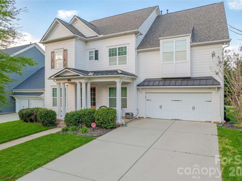 5220 Meadowcroft Way, Fort Mill, SC 29708.  MLS# CAR4370606, YatesRealty ID 19978. Welcome Home
