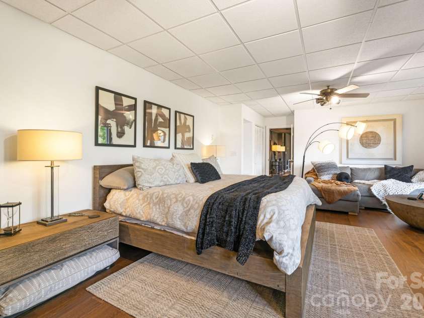 5 Saddle Ridge, Fletcher, NC 28732.  MLS# CAR4375966, YatesRealty ID 1998. Lower Level Primary Bedroom