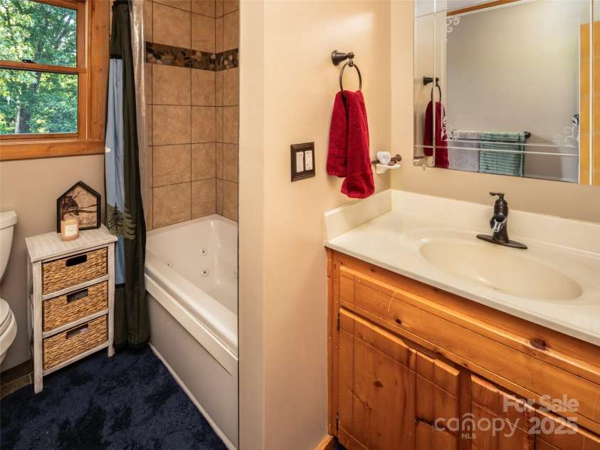 50 Holland Ridge Drive, Candler, NC 28715.  MLS# CAR4312644, YatesRealty ID 1998. 