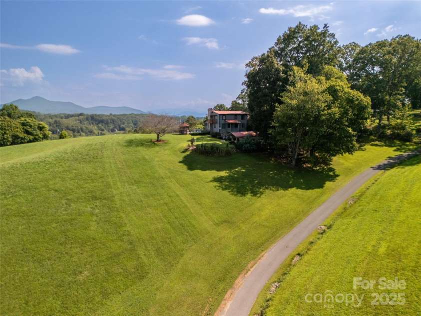 50 Holland Ridge Drive, Candler, NC 28715.  MLS# CAR4312644, YatesRealty ID 1998. 