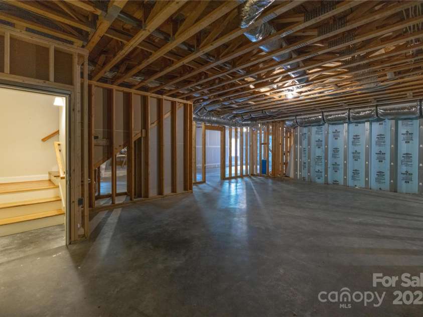 122 Bent Creek Preserve Road, Asheville, NC 28806.  MLS# CAR4266867, YatesRealty ID 19981. 