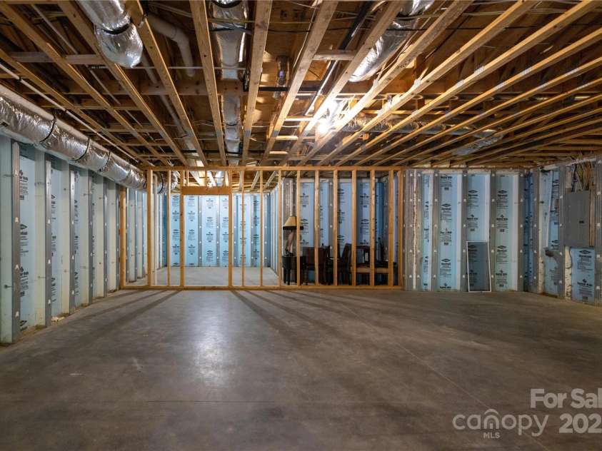 122 Bent Creek Preserve Road, Asheville, NC 28806.  MLS# CAR4266867, YatesRealty ID 19981. 