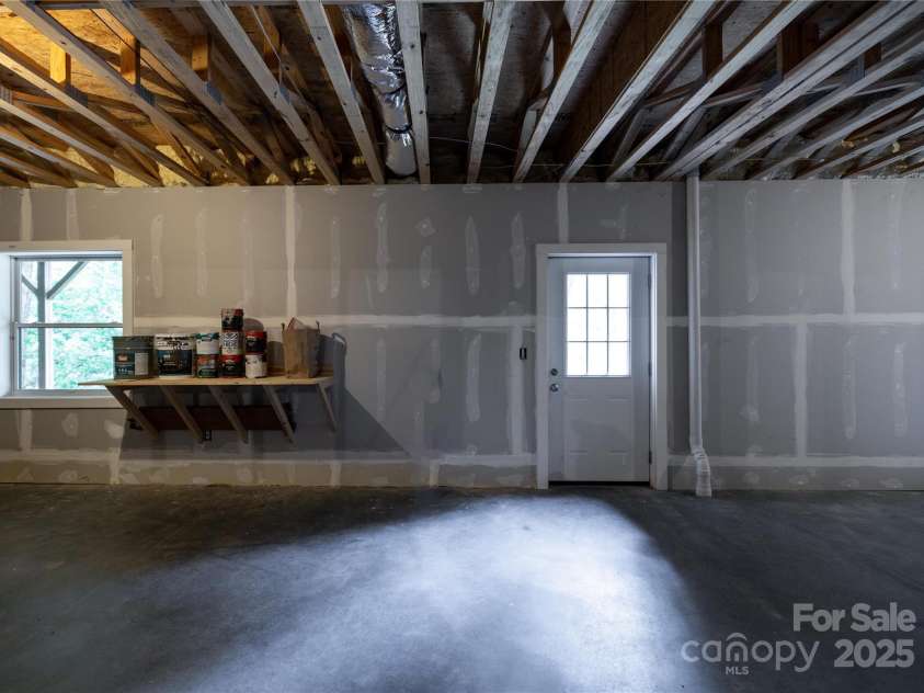 122 Bent Creek Preserve Road, Asheville, NC 28806.  MLS# CAR4266867, YatesRealty ID 19981. 