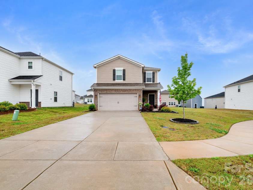 1006 Jeffery Dean Court, Albemarle, NC 28001.  MLS# CAR4374374, YatesRealty ID 19985. 