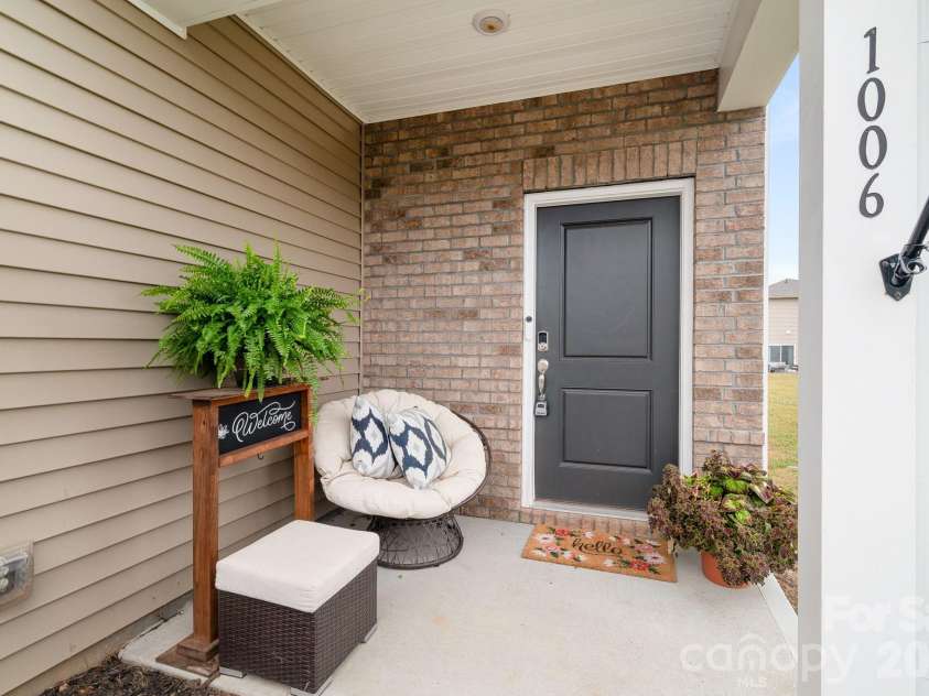 1006 Jeffery Dean Court, Albemarle, NC 28001.  MLS# CAR4374374, YatesRealty ID 19985. 
