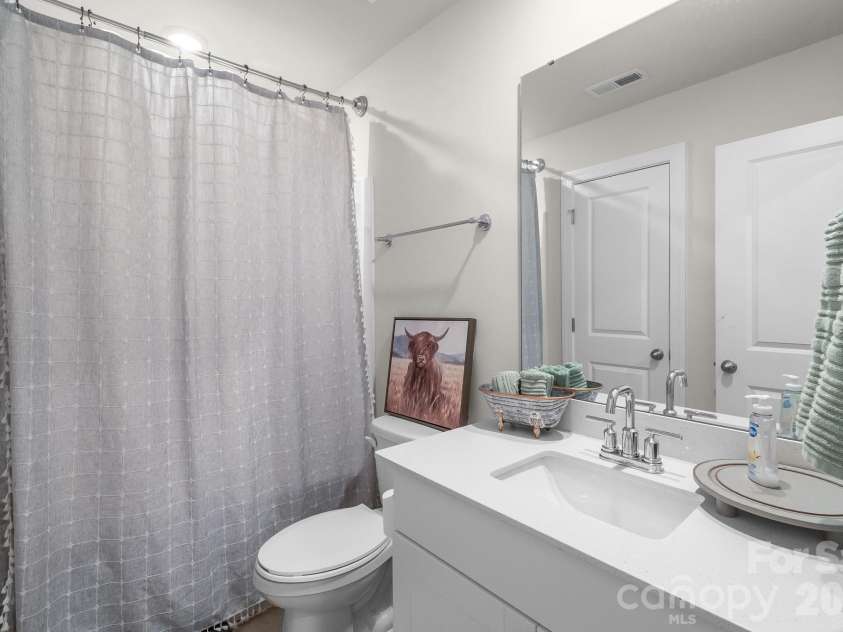 1006 Jeffery Dean Court, Albemarle, NC 28001.  MLS# CAR4374374, YatesRealty ID 19985. 