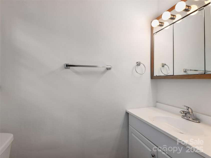 260 Old Haw Creek Road, Asheville, NC 28805.  MLS# CAR4310027, YatesRealty ID 19985. 