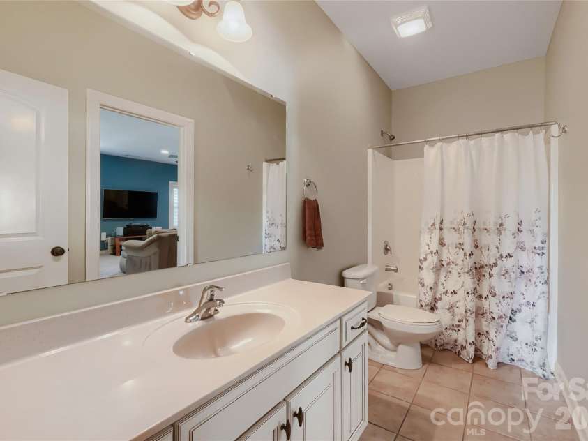 10636 Rippling Stream Drive, Concord, NC 28027.  MLS# CAR4373852, YatesRealty ID 19986. 