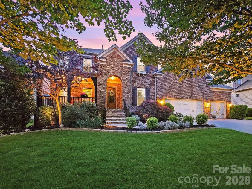 10636 Rippling Stream Drive, Concord, NC 28027.  MLS# CAR4373852, YatesRealty ID 19986. 