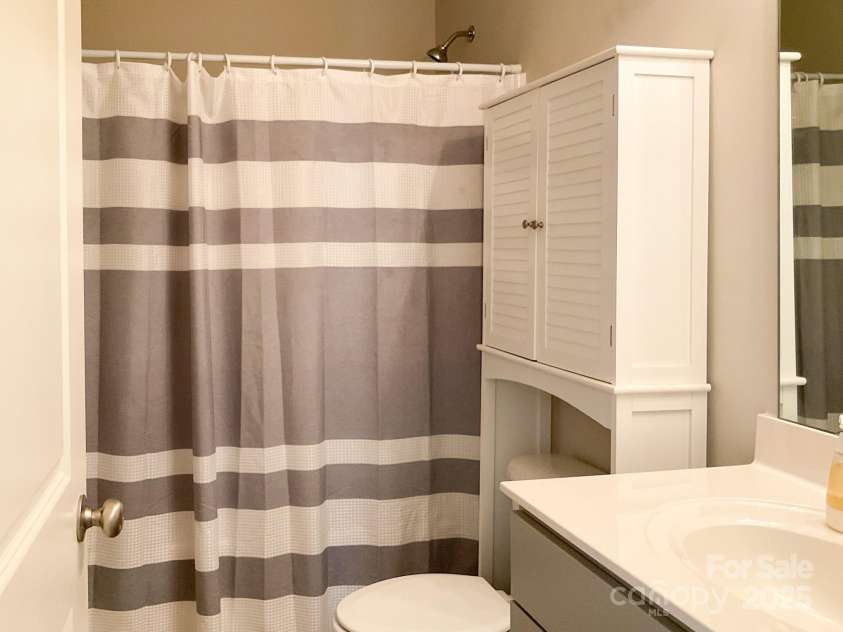 200 Button Willow Street, Taylors, SC 29687.  MLS# CAR4292718, YatesRealty ID 1999. 