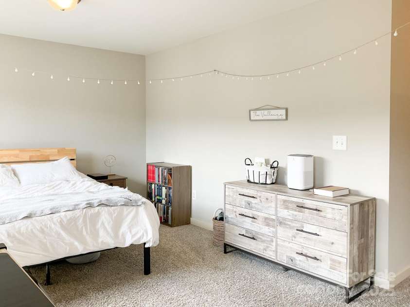 200 Button Willow Street, Taylors, SC 29687.  MLS# CAR4292718, YatesRealty ID 1999. 