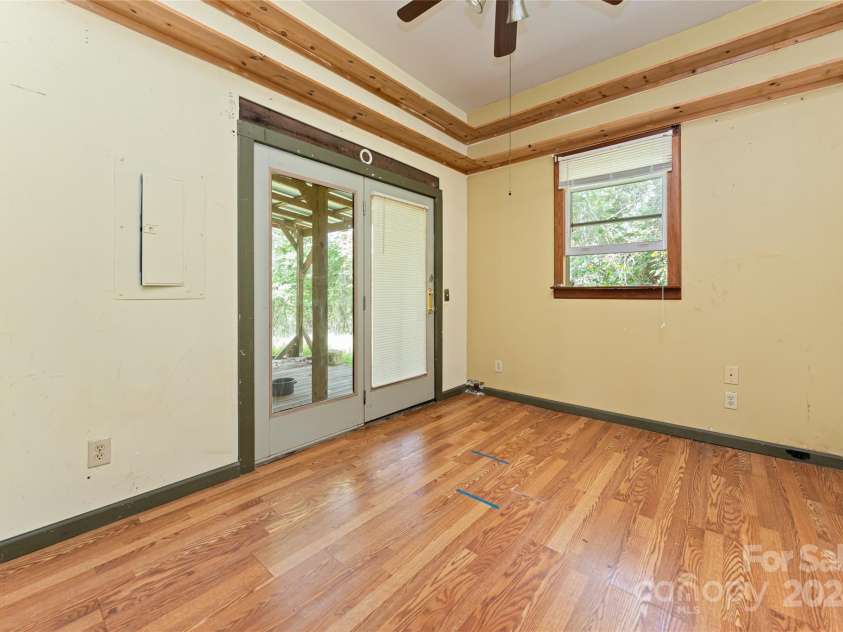 2347 Old Marshall Highway, Alexander, NC 28701.  MLS# CAR4176714, YatesRealty ID 1999. Unit 2 Bedroom