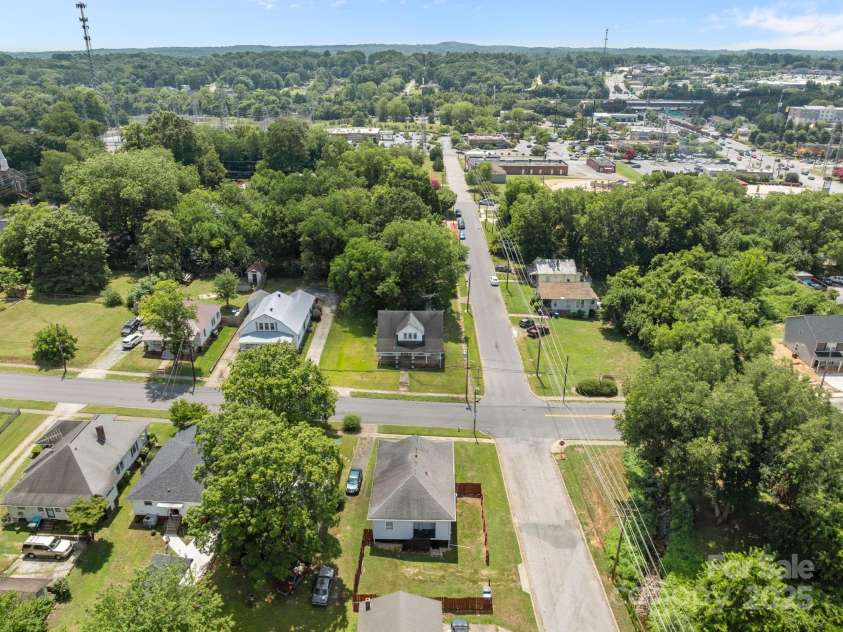 200 Martin Luther King Jr Avenue, Salisbury, NC 28144.  MLS# CAR4280378, YatesRealty ID 19990. 