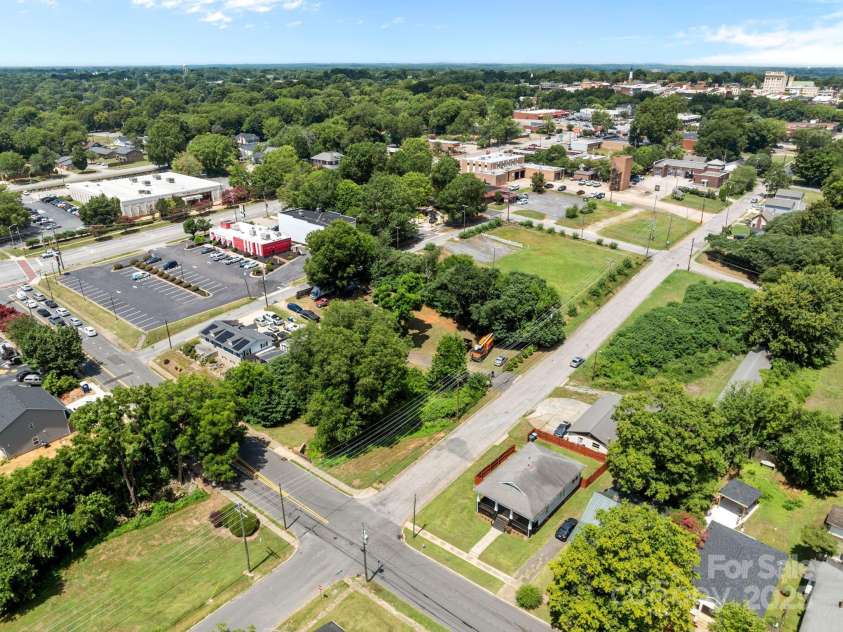200 Martin Luther King Jr Avenue, Salisbury, NC 28144.  MLS# CAR4280378, YatesRealty ID 19990. 