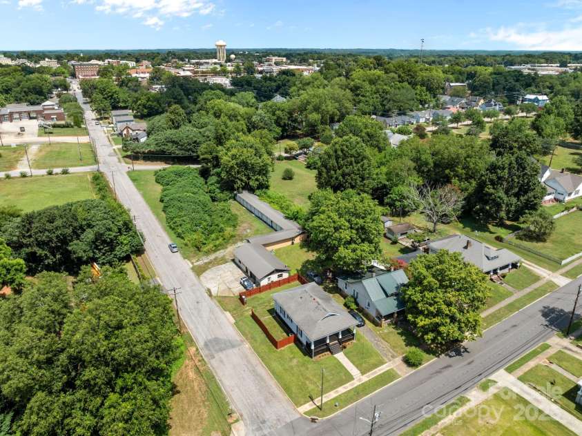 200 Martin Luther King Jr Avenue, Salisbury, NC 28144.  MLS# CAR4280378, YatesRealty ID 19990. 
