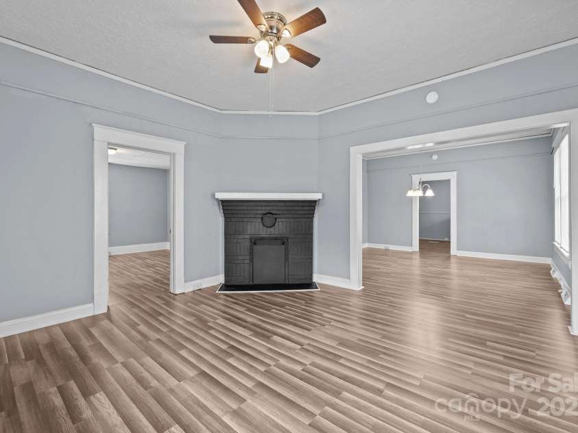 200 Martin Luther King Jr Avenue, Salisbury, NC 28144.  MLS# CAR4280378, YatesRealty ID 19990. 