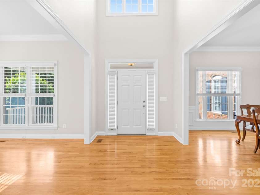 10024 Hazelview Drive, Charlotte, NC 28277.  MLS# CAR4260424, YatesRealty ID 19991. 