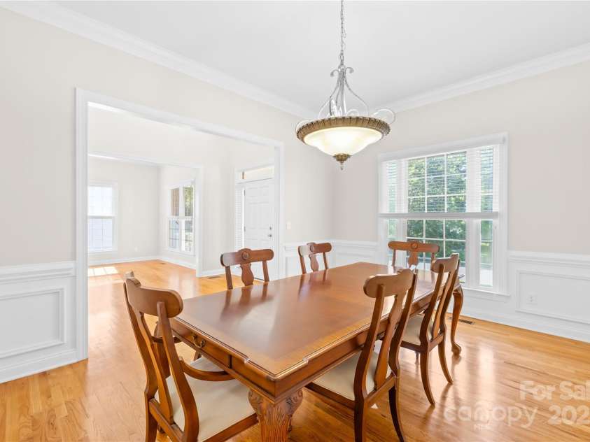 10024 Hazelview Drive, Charlotte, NC 28277.  MLS# CAR4260424, YatesRealty ID 19991. 