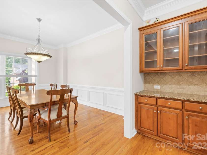 10024 Hazelview Drive, Charlotte, NC 28277.  MLS# CAR4260424, YatesRealty ID 19991. 