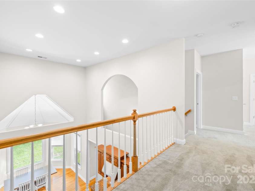 10024 Hazelview Drive, Charlotte, NC 28277.  MLS# CAR4260424, YatesRealty ID 19991. 