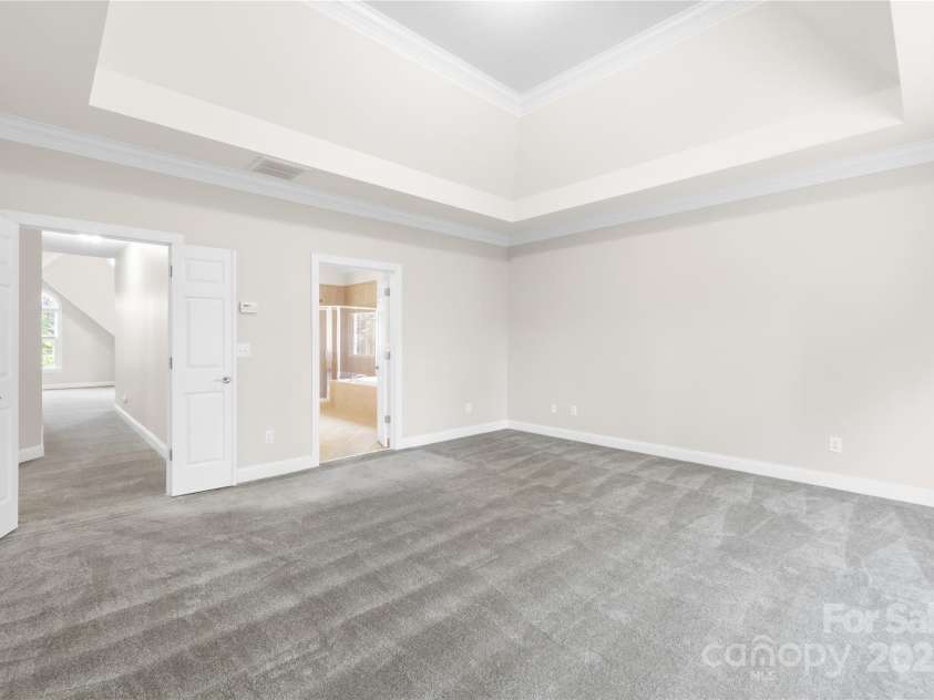 10024 Hazelview Drive, Charlotte, NC 28277.  MLS# CAR4260424, YatesRealty ID 19991. 