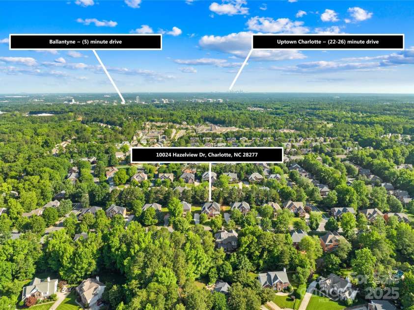 10024 Hazelview Drive, Charlotte, NC 28277.  MLS# CAR4260424, YatesRealty ID 19991. 