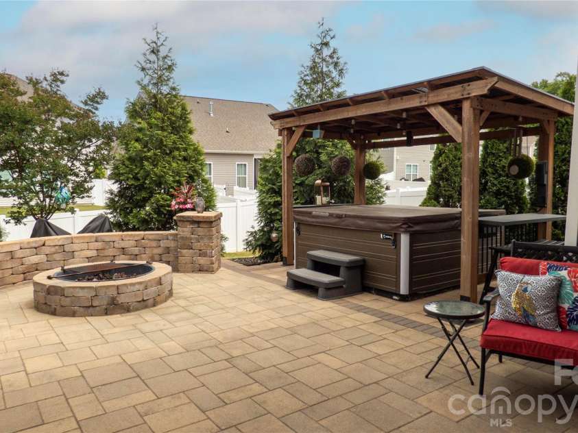 2226 Silver Pine Street, Concord, NC 28027.  MLS# CAR4370023, YatesRealty ID 19991. 