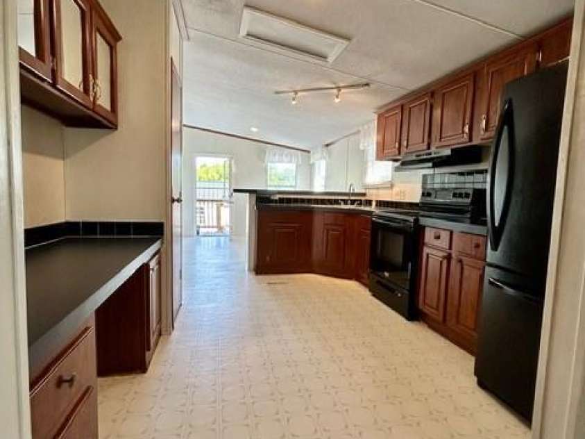 4123 Stonecreek Drive, Valdese, NC 28690.  MLS# CAR4378369, YatesRealty ID 19994. 