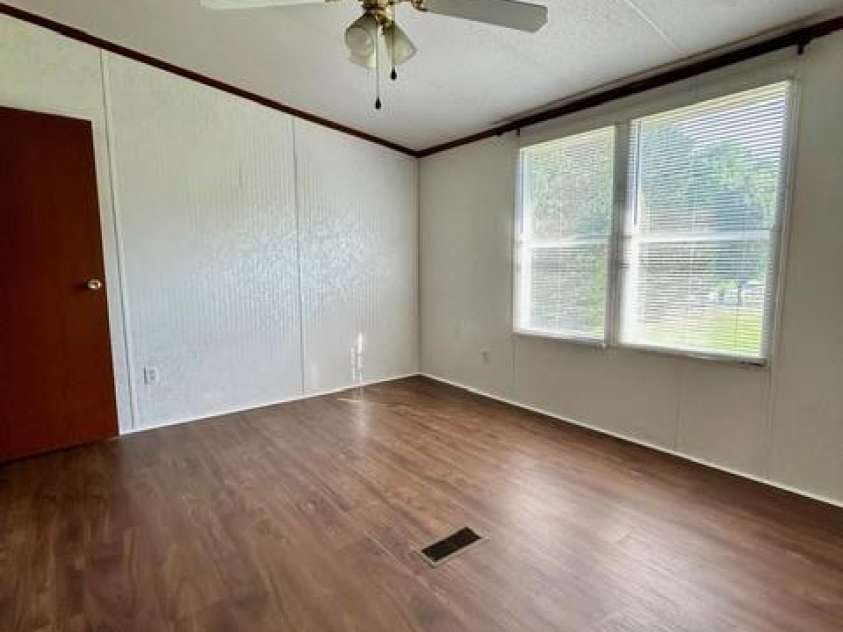 4123 Stonecreek Drive, Valdese, NC 28690.  MLS# CAR4378369, YatesRealty ID 19994. 