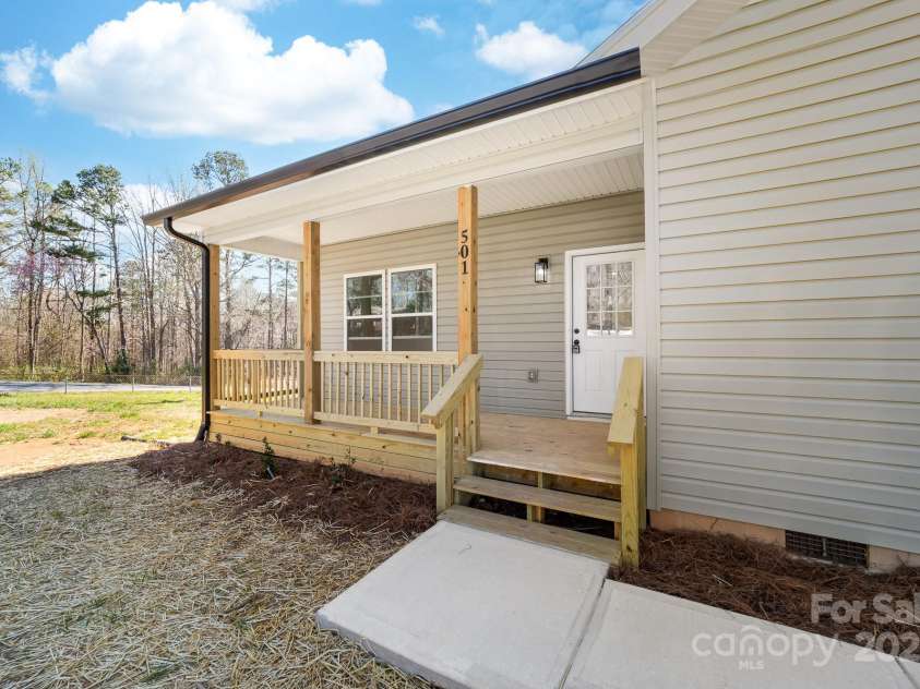 501 Ed Wilson Road, Bessemer City, NC 28016.  MLS# CAR4199486, YatesRealty ID 19994. 