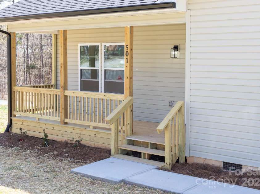 501 Ed Wilson Road, Bessemer City, NC 28016.  MLS# CAR4199486, YatesRealty ID 19994. 