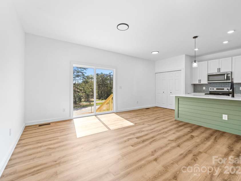 501 Ed Wilson Road, Bessemer City, NC 28016.  MLS# CAR4199486, YatesRealty ID 19994. 