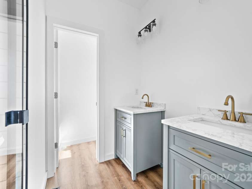 501 Ed Wilson Road, Bessemer City, NC 28016.  MLS# CAR4199486, YatesRealty ID 19994. 