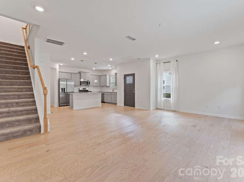 230 Quinn Road, Matthews, NC 28104.  MLS# CAR4378712, YatesRealty ID 19995. Large first floor