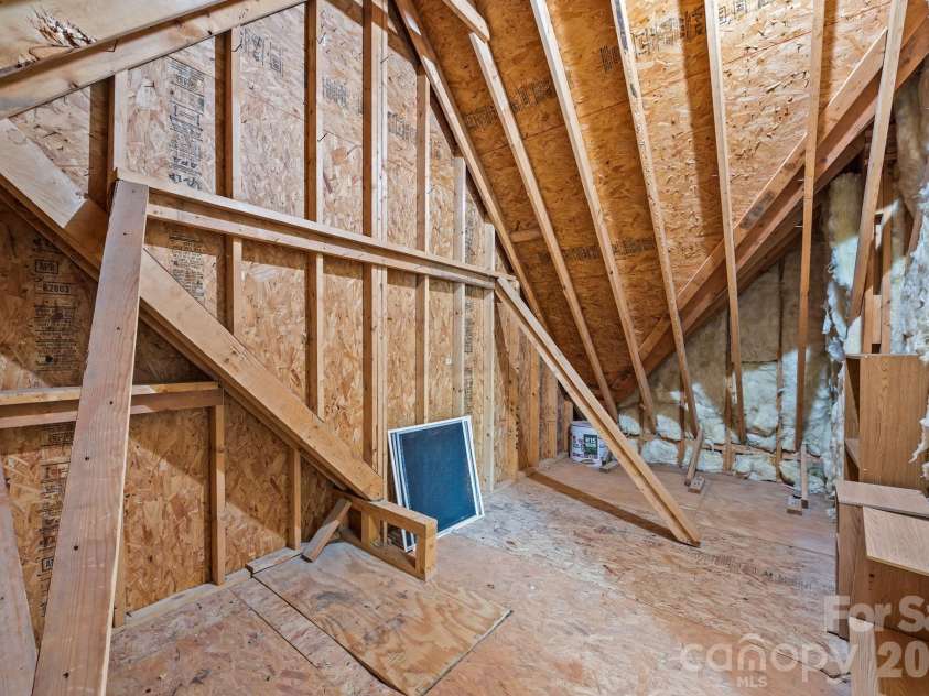 182 Harris Farm Road, Mooresville, NC 28115.  MLS# CAR4374617, YatesRealty ID 19997. 