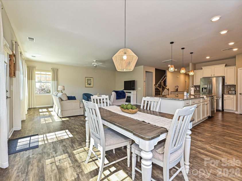 304 Picasso Trail, Mount Holly, NC 28120.  MLS# CAR4374273, YatesRealty ID 19998. 