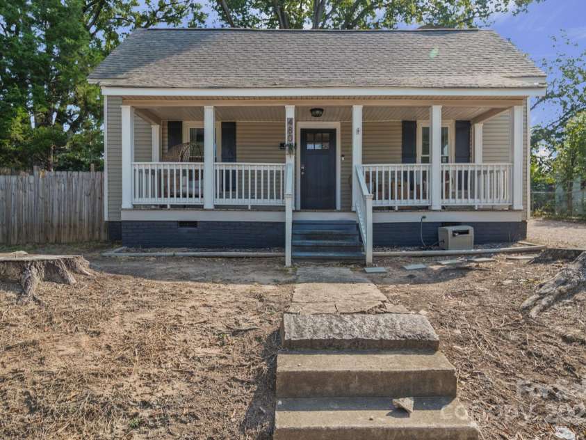 480 Harris Street, Concord, NC 28025.  MLS# CAR4300234, YatesRealty ID 20. 