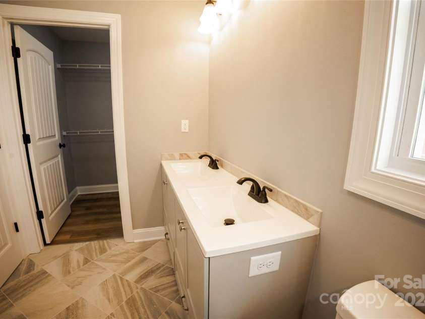 859 Zion Church Road, Shelby, NC 28150.  MLS# CAR4196361, YatesRealty ID 20. 