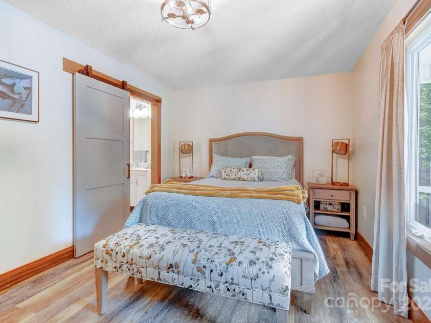 9 Oakwood Drive, Weaverville, NC 28787.  MLS# CAR4299049, YatesRealty ID 20. 