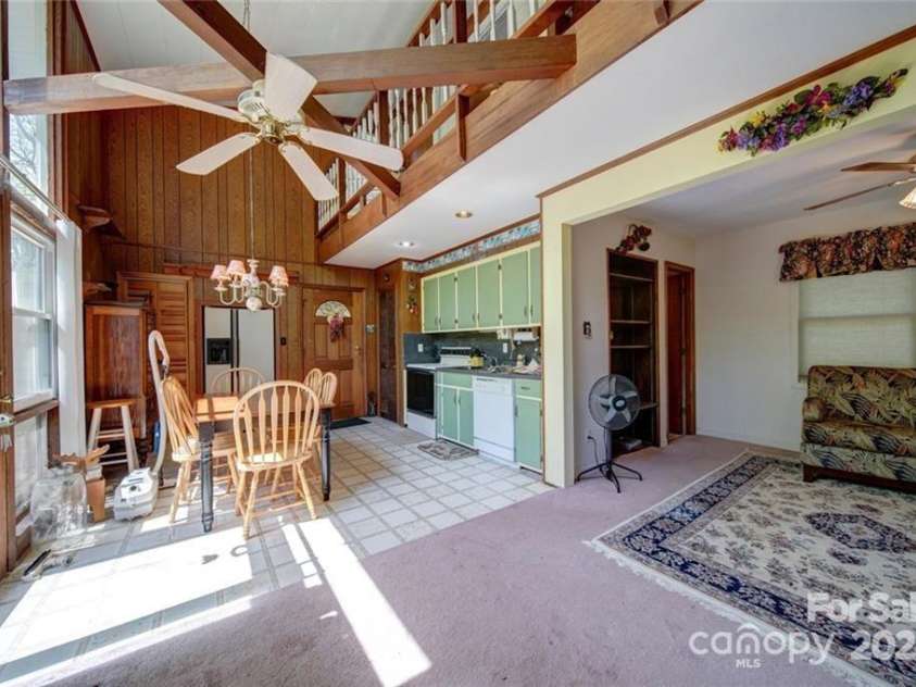 177 Mountain View Lane, Troy, NC 27371.  MLS# CAR4269979, YatesRealty ID 200. 