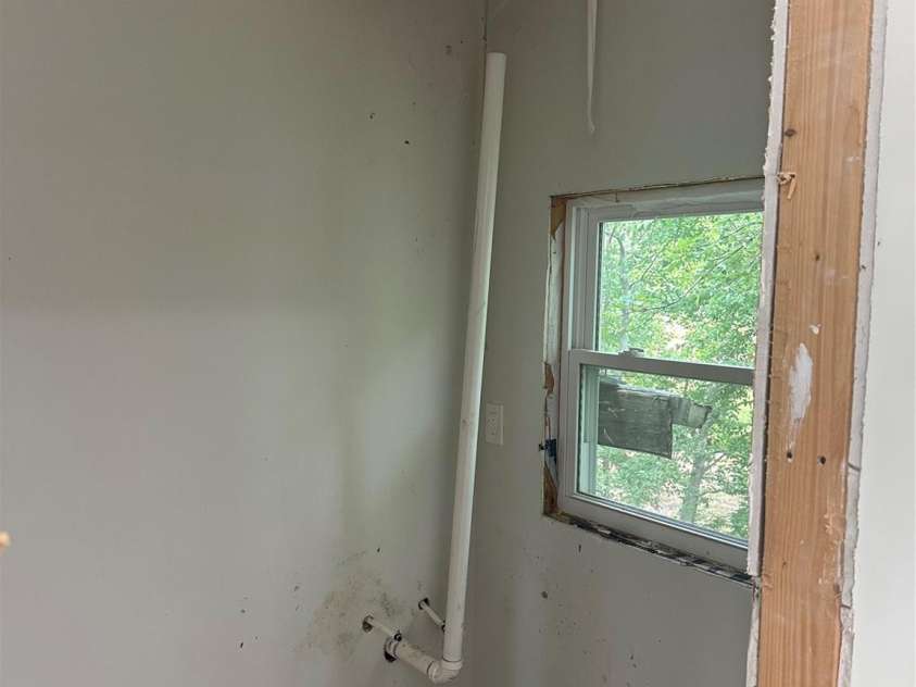 177 Mountain View Lane, Troy, NC 27371.  MLS# CAR4269979, YatesRealty ID 200. 