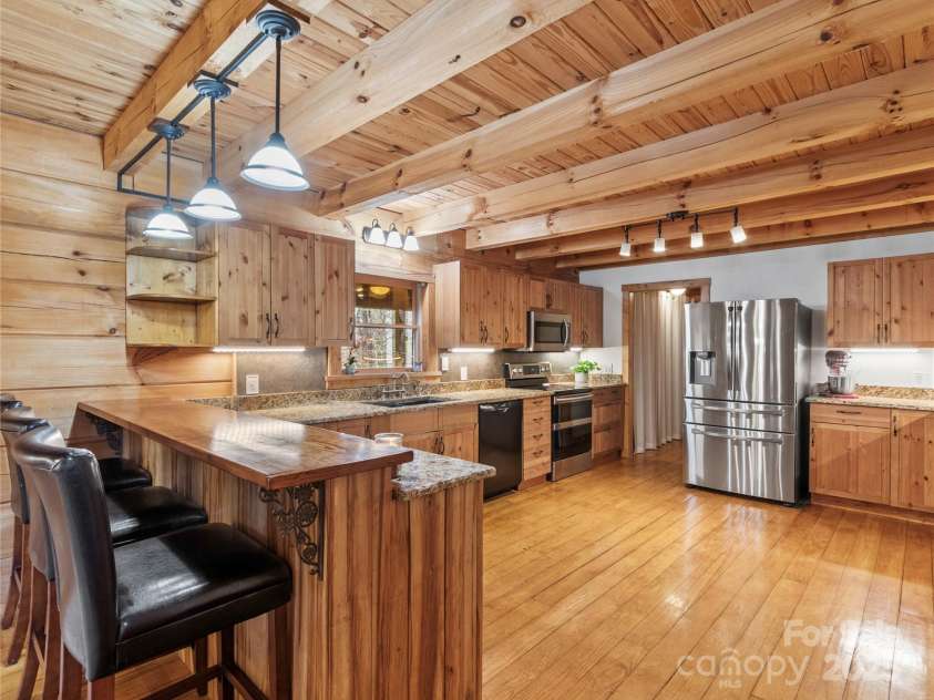 351 Buck Springs Run, Mars Hill, NC 28754.  MLS# CAR4320450, YatesRealty ID 2000. 