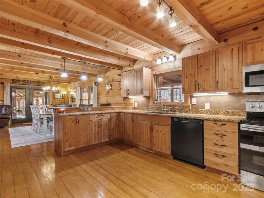 351 Buck Springs Run, Mars Hill, NC 28754.  MLS# CAR4320450, YatesRealty ID 2000. 