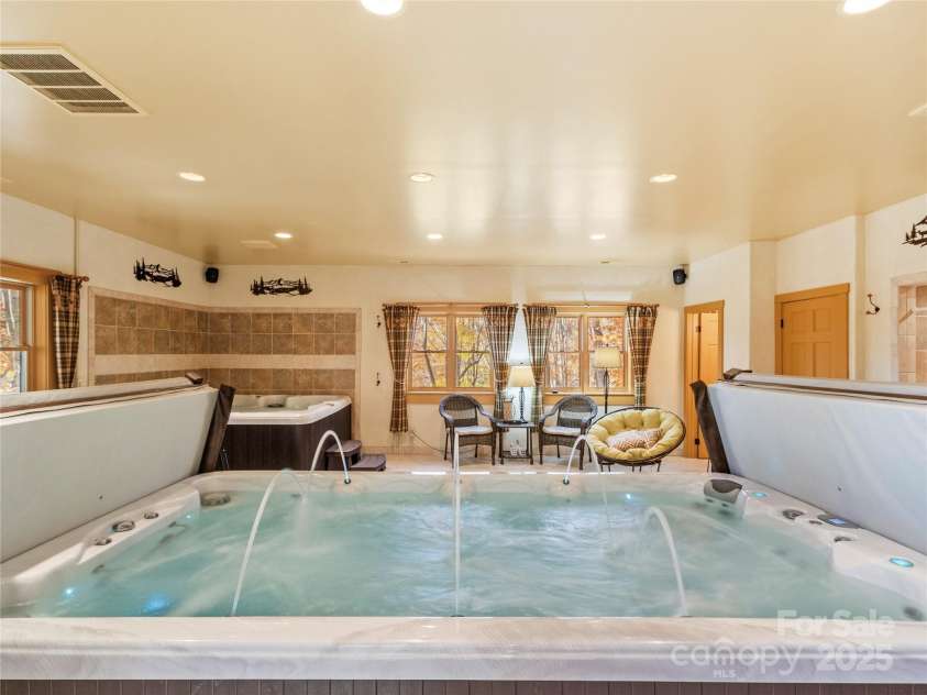 351 Buck Springs Run, Mars Hill, NC 28754.  MLS# CAR4320450, YatesRealty ID 2000. 