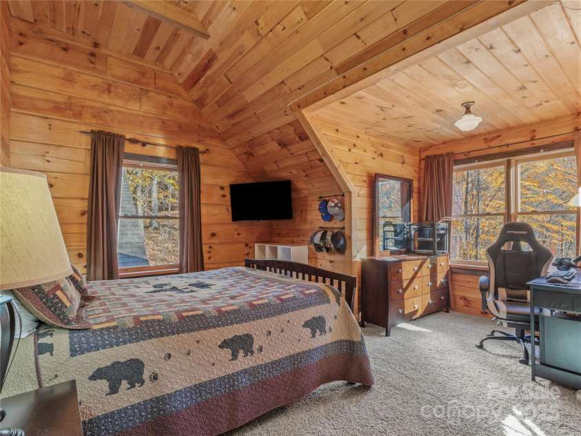 351 Buck Springs Run, Mars Hill, NC 28754.  MLS# CAR4320450, YatesRealty ID 2000. Bedroom Main House