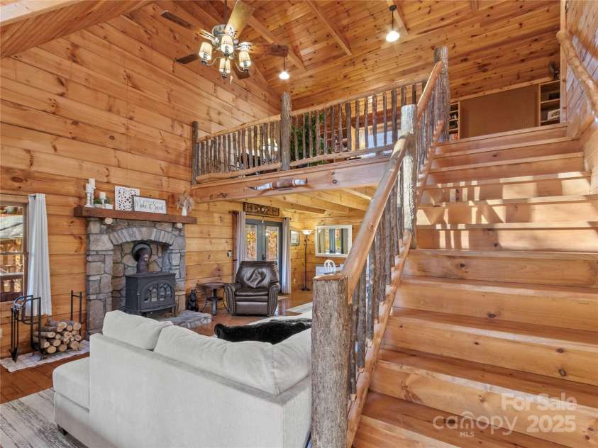 351 Buck Springs Run, Mars Hill, NC 28754.  MLS# CAR4320450, YatesRealty ID 2000. Main House Cabin Magical 
