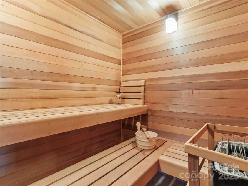 351 Buck Springs Run, Mars Hill, NC 28754.  MLS# CAR4320450, YatesRealty ID 2000. Sauna 