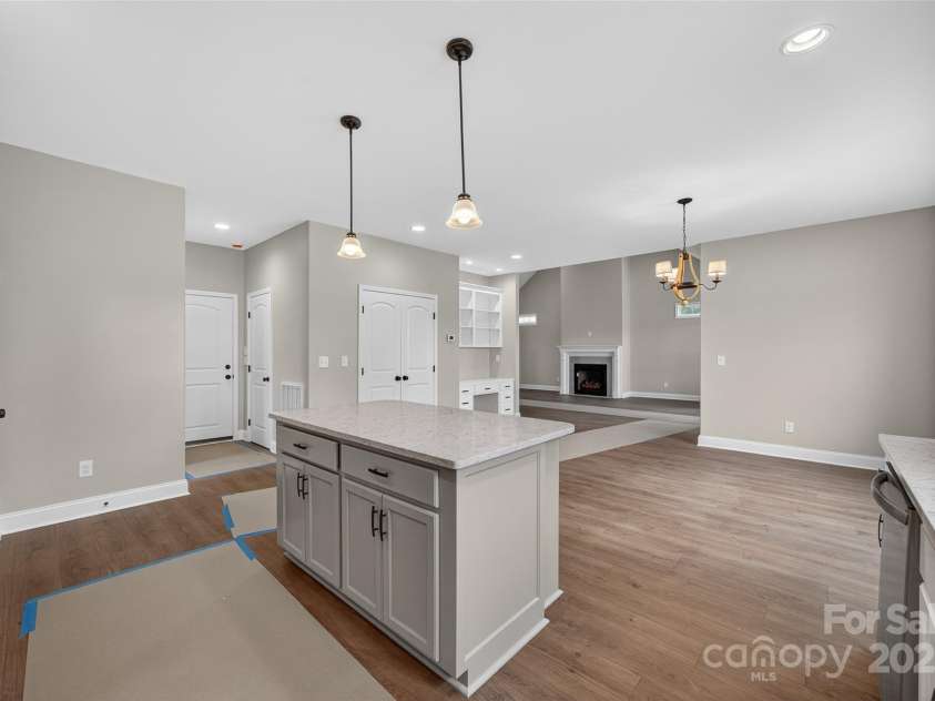 7195 Mooresville Road, Salisbury, NC 28147.  MLS# CAR4320534, YatesRealty ID 2000. 