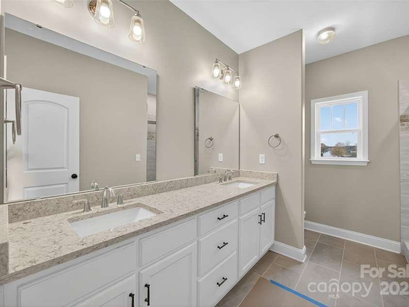 7195 Mooresville Road, Salisbury, NC 28147.  MLS# CAR4320534, YatesRealty ID 2000. 